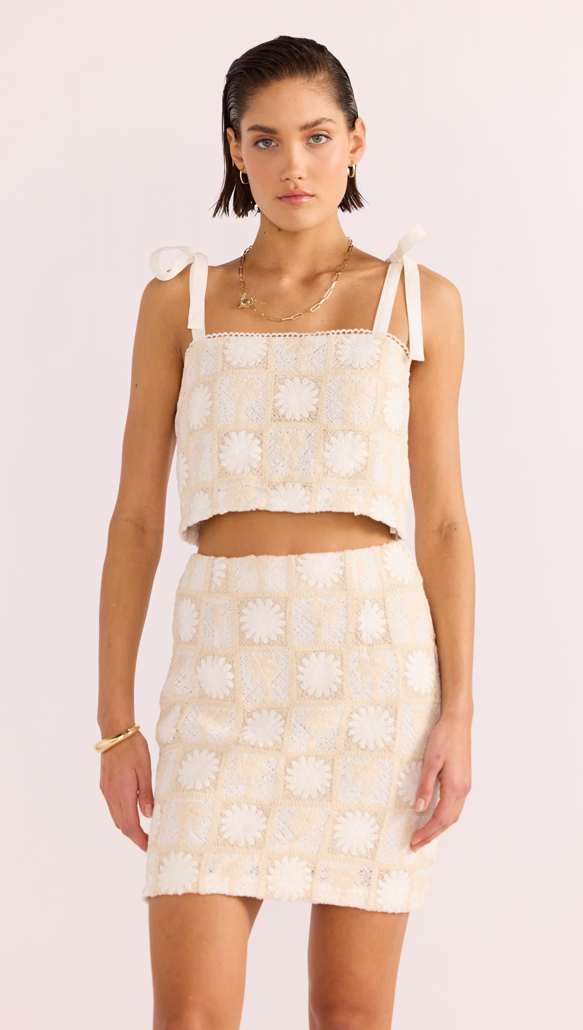 LYRIA PALM LACE CROP TOP-MINKPINK